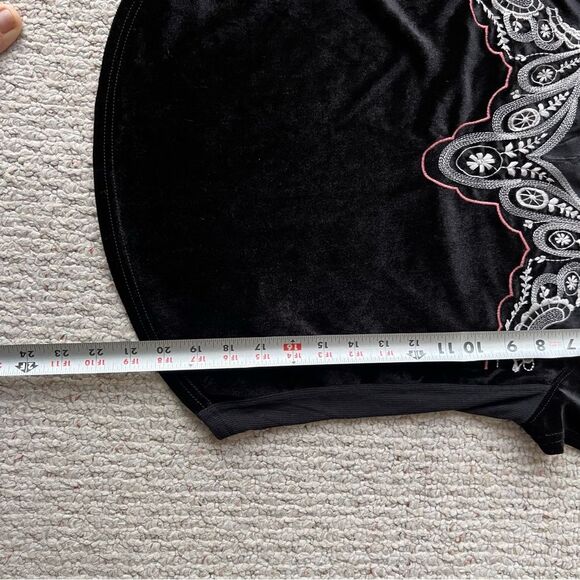 Free People Party Train Top Black Velvet Embroidered Floral Stretch - Picture 12 of 12